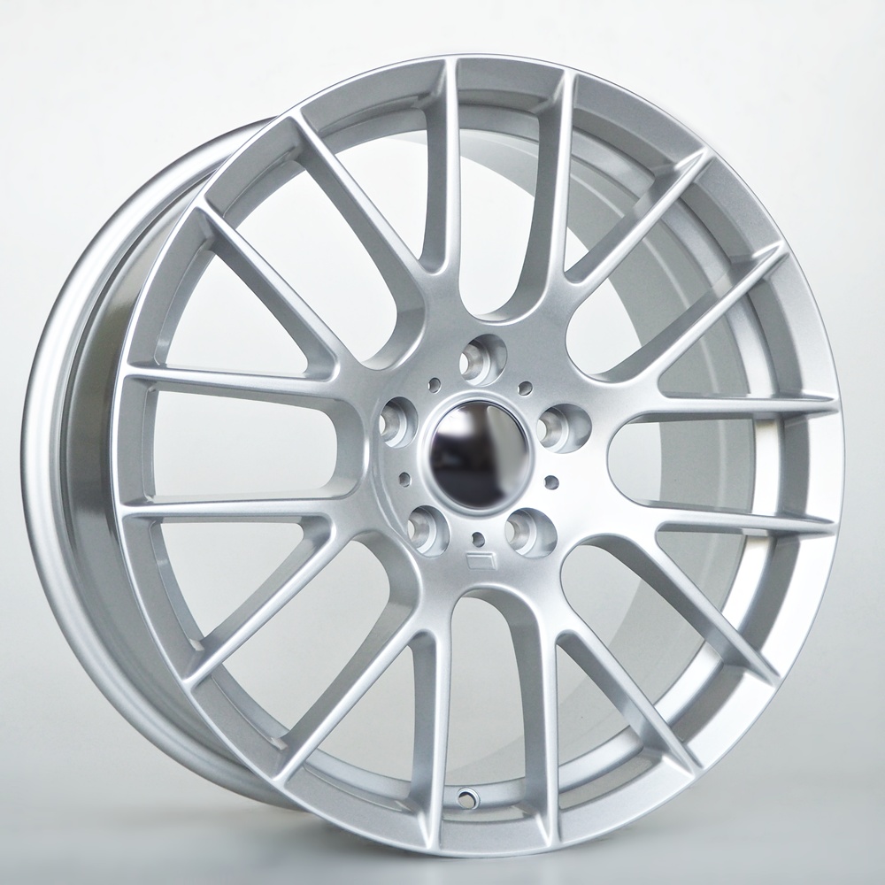 Santo 8X18 5X120 ET38 72,6 Silver